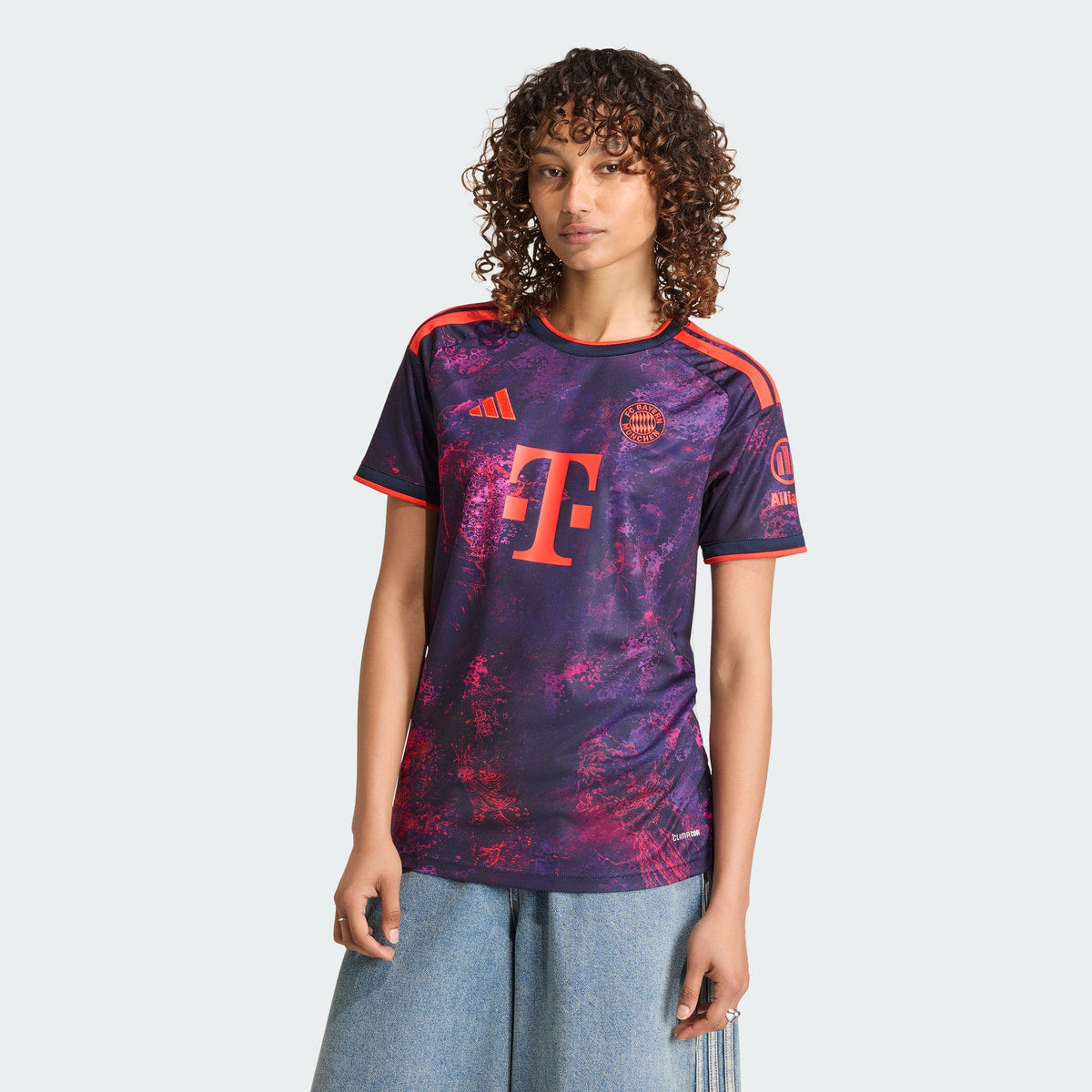 Third 26/27 Women's Shirt